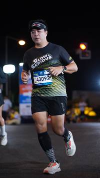 BIB: 43092
                            <button type="button" onclick="openModal(23105462)" class="btn btn-primary btn-sm float-right btn-popup" data-toggle="modal" data-target=".modal-high-quality">
                        <i class="fas fa-shopping-cart"></i> Add to Cart
                    </button>
                                            <button type="button" onclick="isThisMe(23105462, true)" class="btn btn-success btn-sm float-right btn-popup btn-isme hidden" data-toggle="tooltip" data-placement="bottom" title="นี่คือรูปของคุณใช่ไหม คลิกที่นี่เพื่อเอาเข้าอัลบั้ม">
                        <i class="fas fa-plus"></i> Add to album
                    </button>
                    <button type="button" onclick="isThisMe(23105462, false)" class="btn btn-warning btn-sm float-right btn-popup btn-isnotme hidden">
                        <i class="fas fa-ban"></i> Remove from album
                    </button>